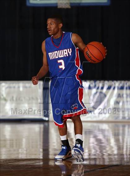 Thumbnail 2 in Belton vs. Midway (Georgetown Jack Frost Invitational) photogallery.