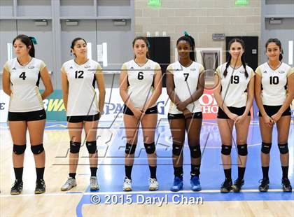 Thumbnail 3 in Valley Christian vs. Olympian (CIF State D3 Final) photogallery.