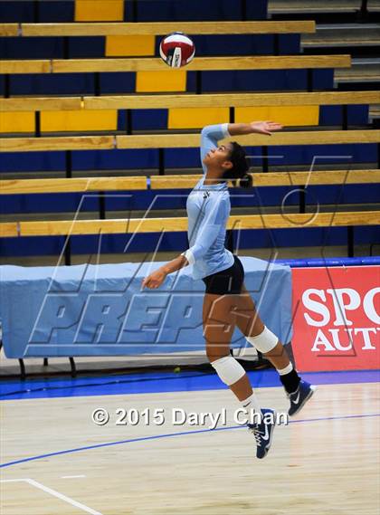 Thumbnail 1 in Valley Christian vs. Olympian (CIF State D3 Final) photogallery.