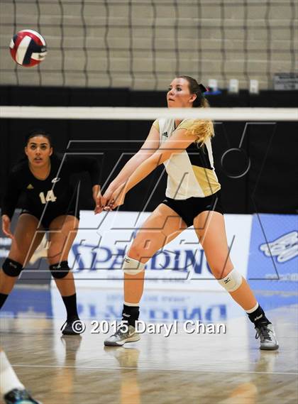 Thumbnail 2 in Valley Christian vs. Olympian (CIF State D3 Final) photogallery.