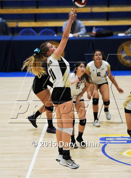 Thumbnail 1 in Valley Christian vs. Olympian (CIF State D3 Final) photogallery.