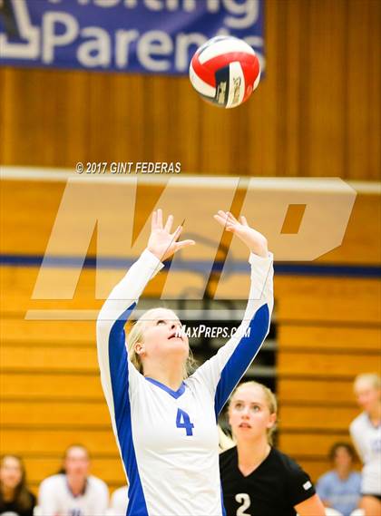 Thumbnail 1 in Miramonte @ Acalanes photogallery.