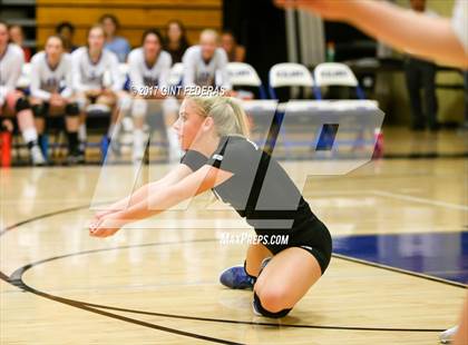 Thumbnail 2 in Miramonte @ Acalanes photogallery.