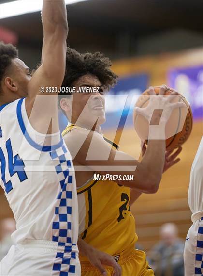 Thumbnail 1 in Crespi vs. Canyon View (Torrey Pines Holiday Classic)  photogallery.