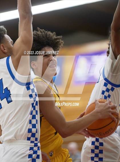 Thumbnail 2 in Crespi vs. Canyon View (Torrey Pines Holiday Classic)  photogallery.