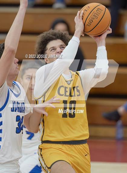 Thumbnail 1 in Crespi vs. Canyon View (Torrey Pines Holiday Classic)  photogallery.