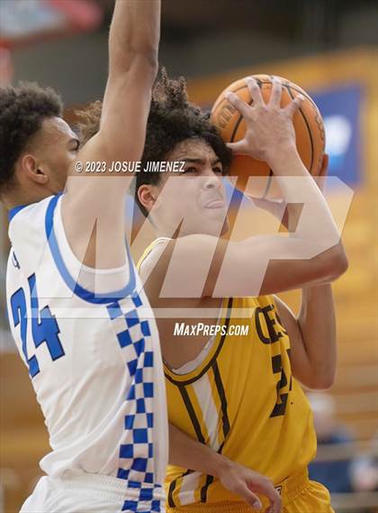 Thumbnail 3 in Crespi vs. Canyon View (Torrey Pines Holiday Classic)  photogallery.