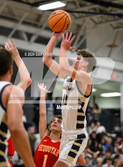 Thumbnail 2 in Sequoyah @ Soddy Daisy photogallery.