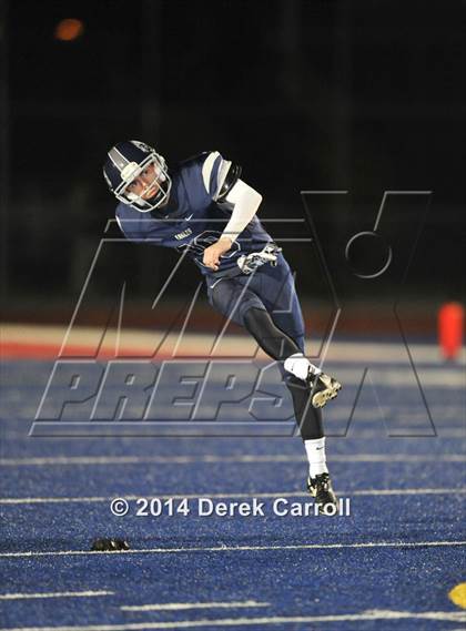 Thumbnail 2 in American Canyon @ Vista del Lago (CIF SJS D3 Playoff) photogallery.