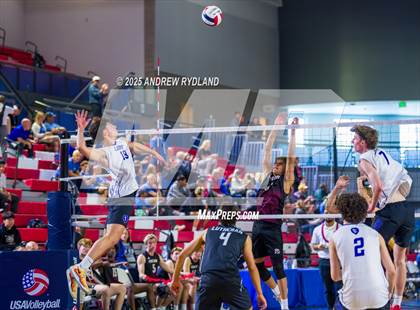 Thumbnail 3 in Regis Groff vs. Lutheran (CHSAA Round1 M1) photogallery.