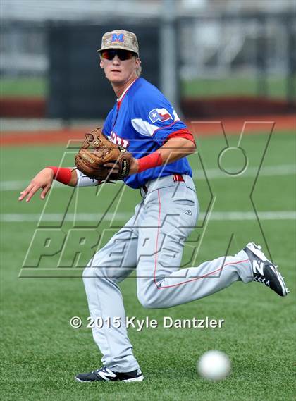 Thumbnail 1 in Midway vs Rowlett (UIL 6A Region 2 Bi-District) photogallery.