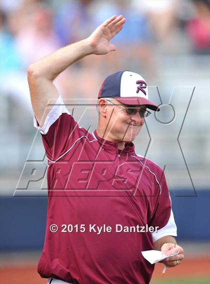 Thumbnail 3 in Midway vs Rowlett (UIL 6A Region 2 Bi-District) photogallery.