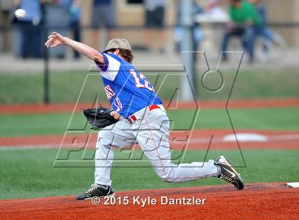 Thumbnail 2 in Midway vs Rowlett (UIL 6A Region 2 Bi-District) photogallery.