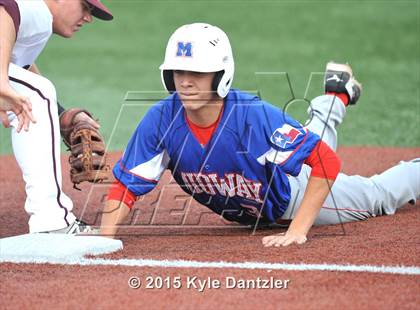 Thumbnail 1 in Midway vs Rowlett (UIL 6A Region 2 Bi-District) photogallery.