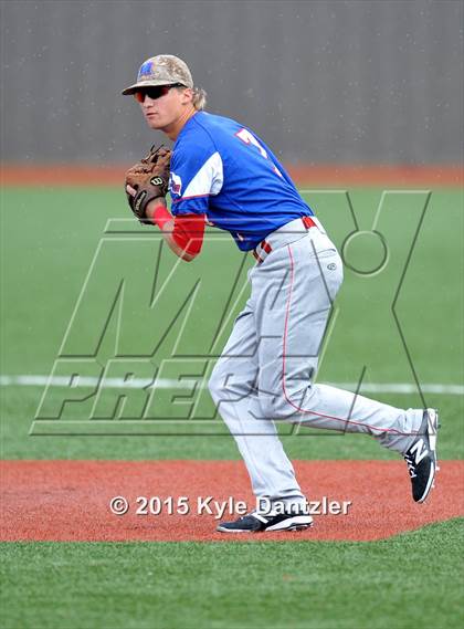 Thumbnail 2 in Midway vs Rowlett (UIL 6A Region 2 Bi-District) photogallery.