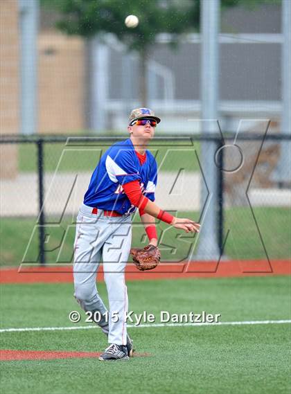 Thumbnail 2 in Midway vs Rowlett (UIL 6A Region 2 Bi-District) photogallery.