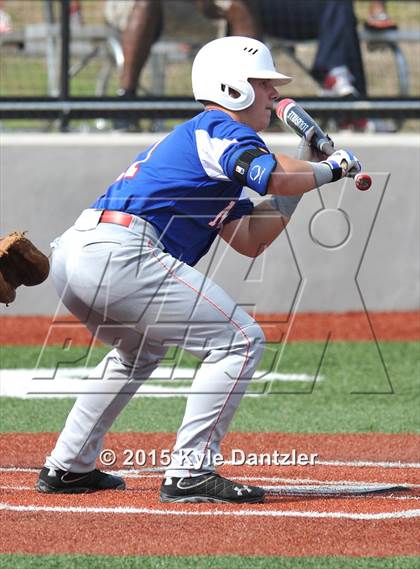 Thumbnail 2 in Midway vs Rowlett (UIL 6A Region 2 Bi-District) photogallery.