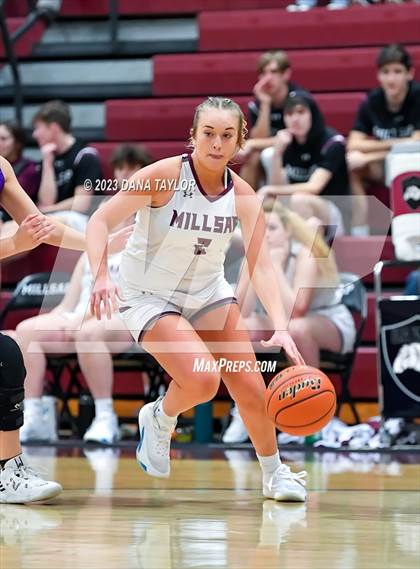 Thumbnail 1 in Early @ Millsap photogallery.