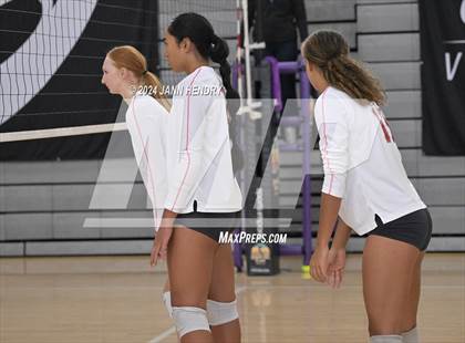 Thumbnail 2 in Mater Dei @ Marist (Durango Fall Classic) photogallery.