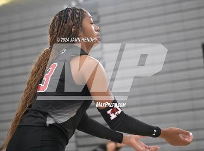 Thumbnail 3 in Mater Dei @ Marist (Durango Fall Classic) photogallery.