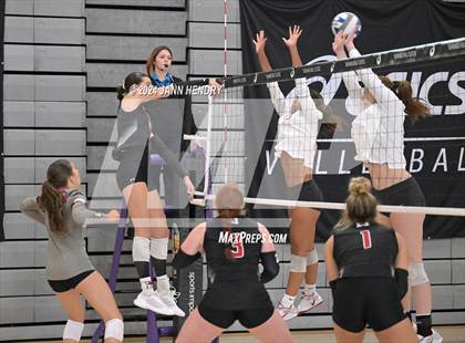Thumbnail 2 in Mater Dei @ Marist (Durango Fall Classic) photogallery.