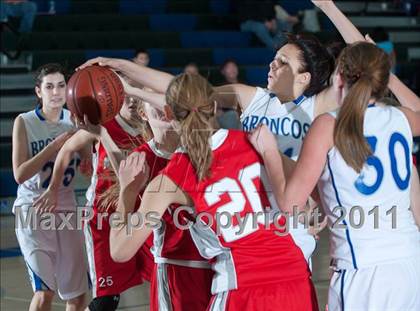 Thumbnail 3 in Rancho Bernardo vs Mundelein (So Cal Holiday Prep Classic) photogallery.