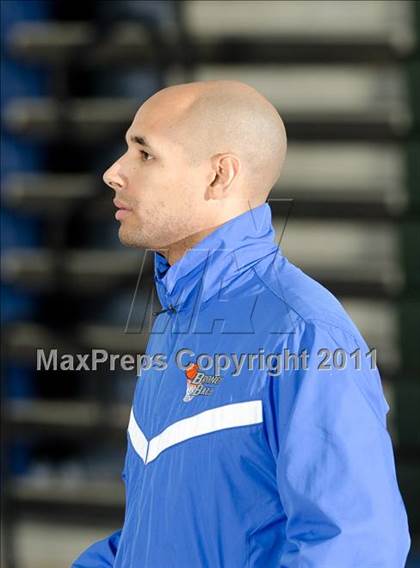 Thumbnail 3 in Rancho Bernardo vs Mundelein (So Cal Holiday Prep Classic) photogallery.