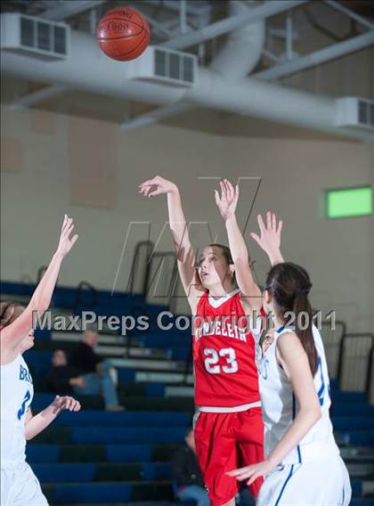 Thumbnail 3 in Rancho Bernardo vs Mundelein (So Cal Holiday Prep Classic) photogallery.