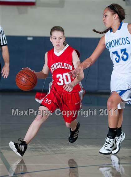 Thumbnail 1 in Rancho Bernardo vs Mundelein (So Cal Holiday Prep Classic) photogallery.