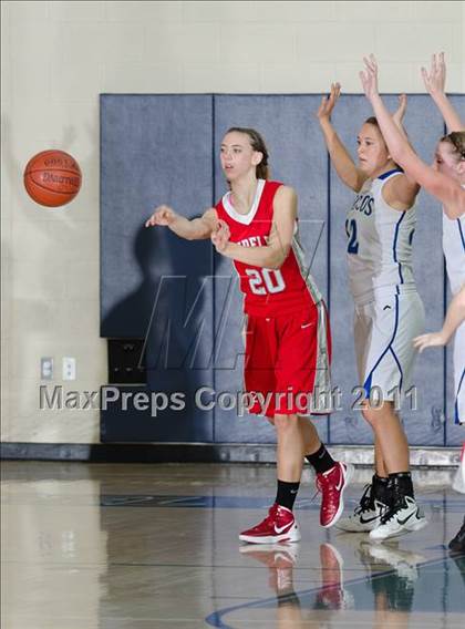 Thumbnail 3 in Rancho Bernardo vs Mundelein (So Cal Holiday Prep Classic) photogallery.