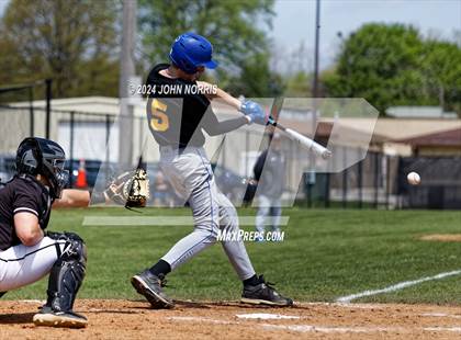 Thumbnail 1 in Fort Wayne Blackhawk Christian @ Leo photogallery.