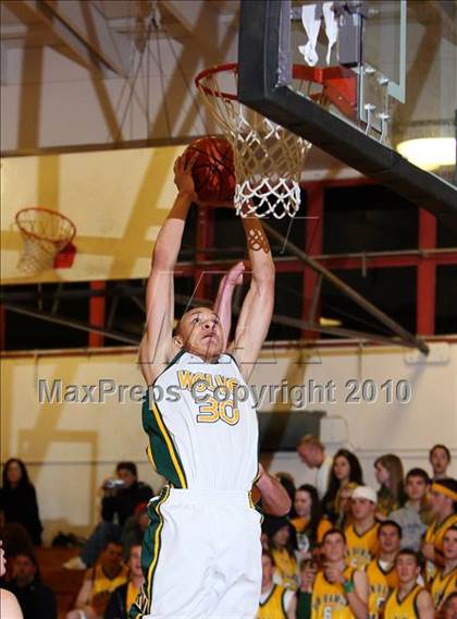 Thumbnail 3 in San Ramon Valley vs. Foothill (CIF NCS D1 Playoffs) photogallery.