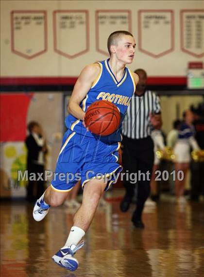Thumbnail 3 in San Ramon Valley vs. Foothill (CIF NCS D1 Playoffs) photogallery.