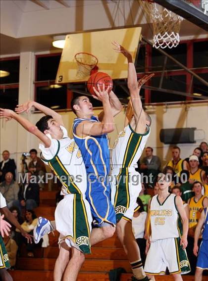Thumbnail 2 in San Ramon Valley vs. Foothill (CIF NCS D1 Playoffs) photogallery.