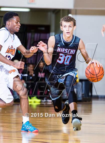 Thumbnail 3 in Hirschi vs. Hampton Prep (Fantasy of Lights) photogallery.