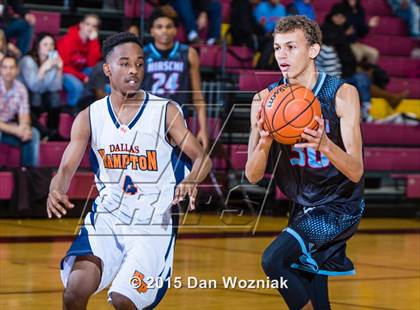 Thumbnail 1 in Hirschi vs. Hampton Prep (Fantasy of Lights) photogallery.