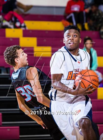 Thumbnail 3 in Hirschi vs. Hampton Prep (Fantasy of Lights) photogallery.