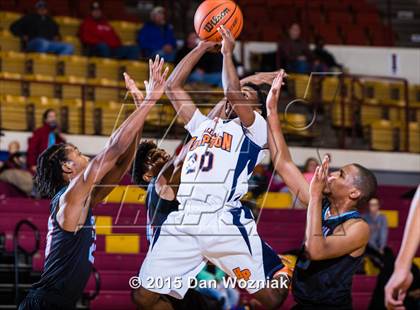Thumbnail 2 in Hirschi vs. Hampton Prep (Fantasy of Lights) photogallery.