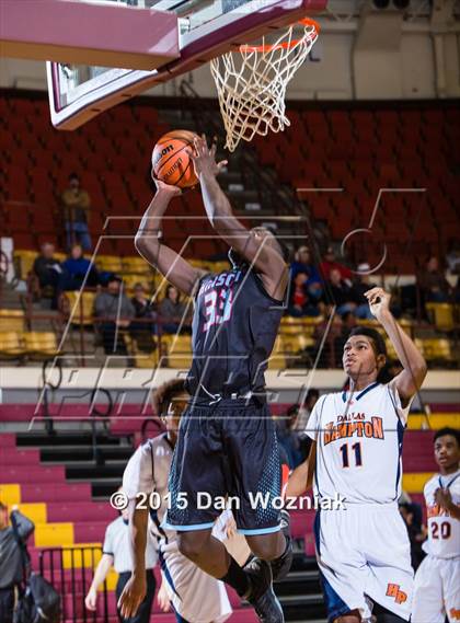 Thumbnail 2 in Hirschi vs. Hampton Prep (Fantasy of Lights) photogallery.