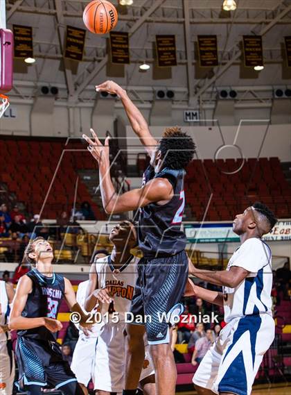 Thumbnail 1 in Hirschi vs. Hampton Prep (Fantasy of Lights) photogallery.