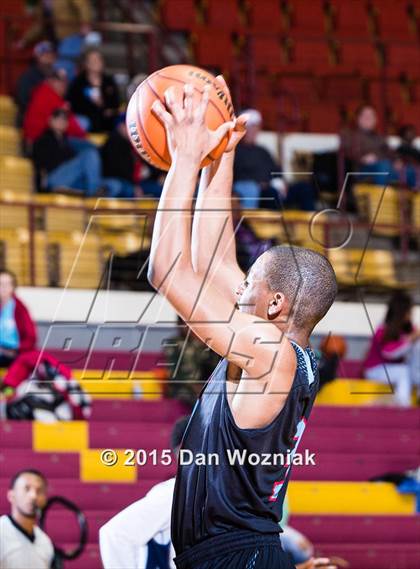 Thumbnail 1 in Hirschi vs. Hampton Prep (Fantasy of Lights) photogallery.