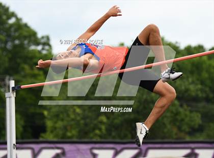 Thumbnail 1 in Marvin Ridge, Olympic @ Ardrey Kell photogallery.
