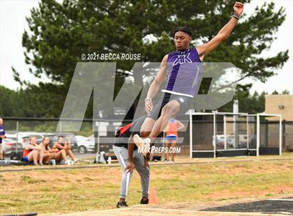 Thumbnail 1 in Marvin Ridge, Olympic @ Ardrey Kell photogallery.