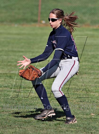 Thumbnail 2 in South-Doyle vs William Blount  (Foothills Classic) photogallery.