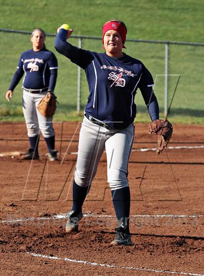 Thumbnail 3 in South-Doyle vs William Blount  (Foothills Classic) photogallery.