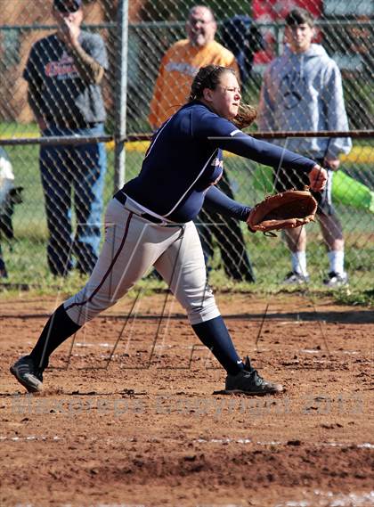 Thumbnail 2 in South-Doyle vs William Blount  (Foothills Classic) photogallery.