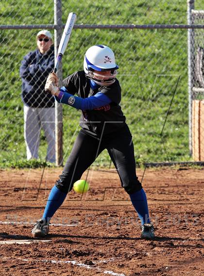 Thumbnail 2 in South-Doyle vs William Blount  (Foothills Classic) photogallery.