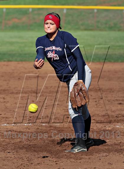 Thumbnail 1 in South-Doyle vs William Blount  (Foothills Classic) photogallery.