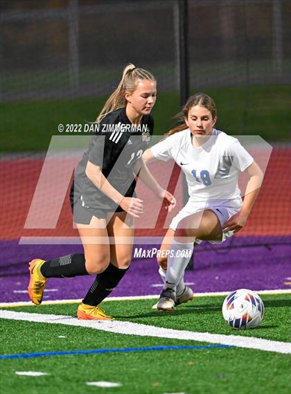 Thumbnail 3 in South Williamsport vs. Southern Columbia Area  (PIAA District IV Class A Final) photogallery.