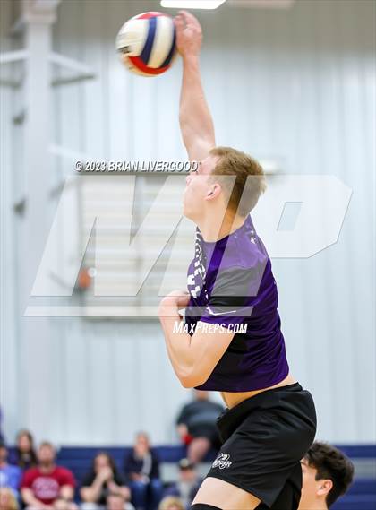 Thumbnail 2 in Discovery Canyon vs. Bear Creek photogallery.